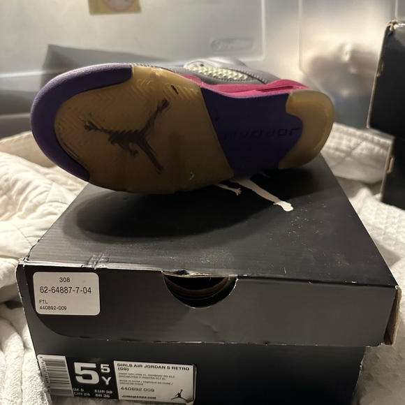 Jordan - Picture 2 of 2